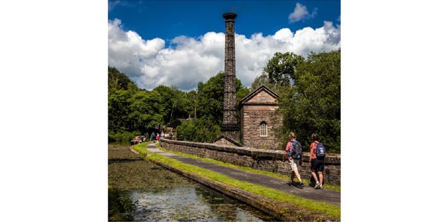 Leawood Pumphouse Exterior 005