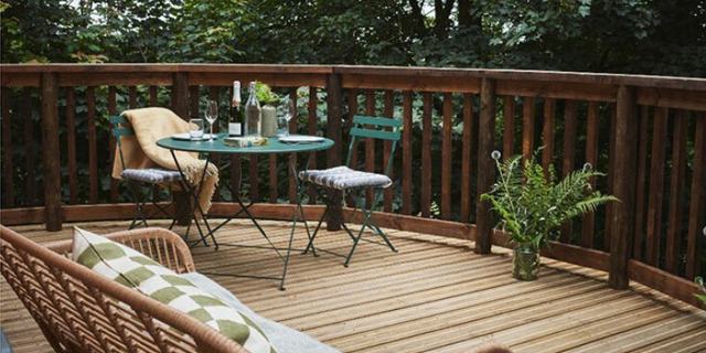 Callow Hall balcony