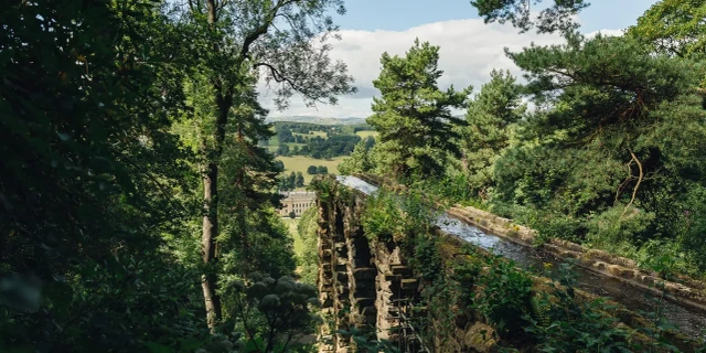 Stand wood aqueduct 1920x920