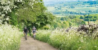 Cycling at Great Longstone in the Peak District CREDIT Visit Peak District Derbyshire 1 452675719