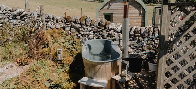 Hot tub at Hoe Grange